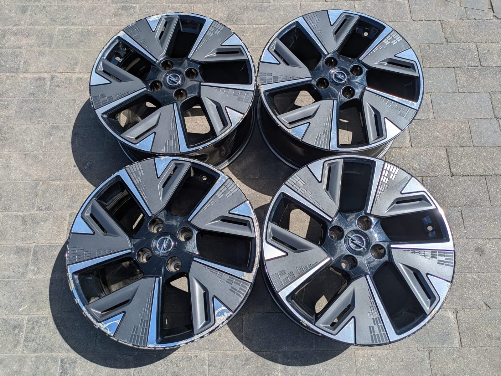 Alufelgi Opel Corsa F, Mokka II Citroen Peugeot 208 II 4x108 ET32  17"