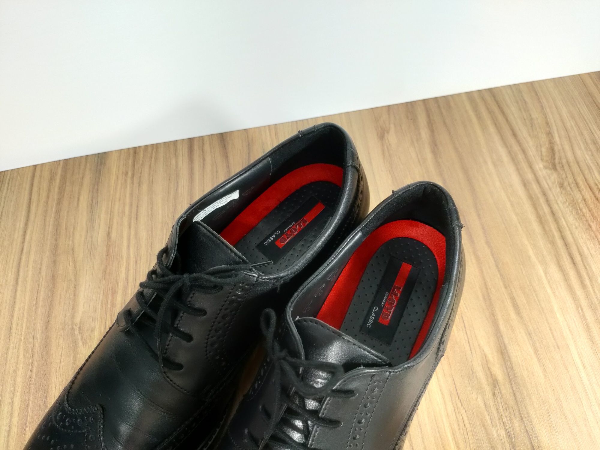 Buty Lloyd XL Extralight pantofle męskie skórzane lekkie r. 10,5 44,5