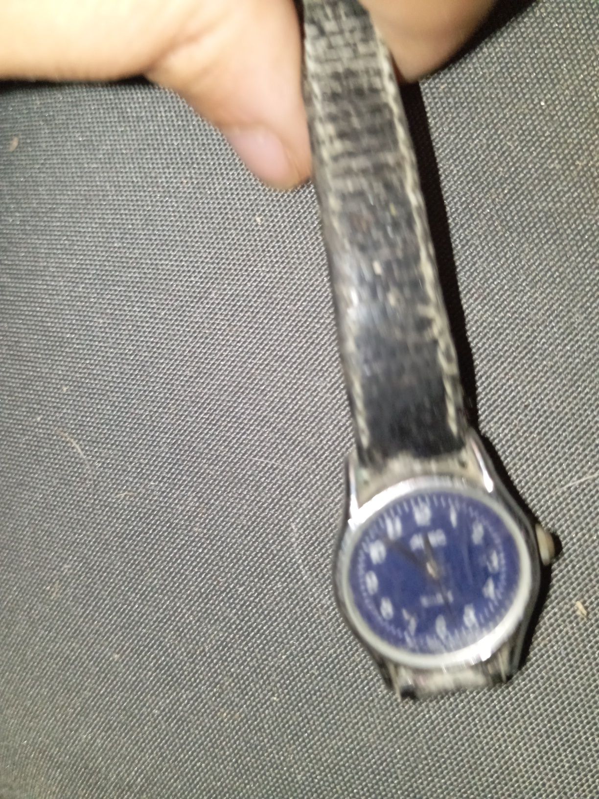 Relógio antigo não sei se funciona adec