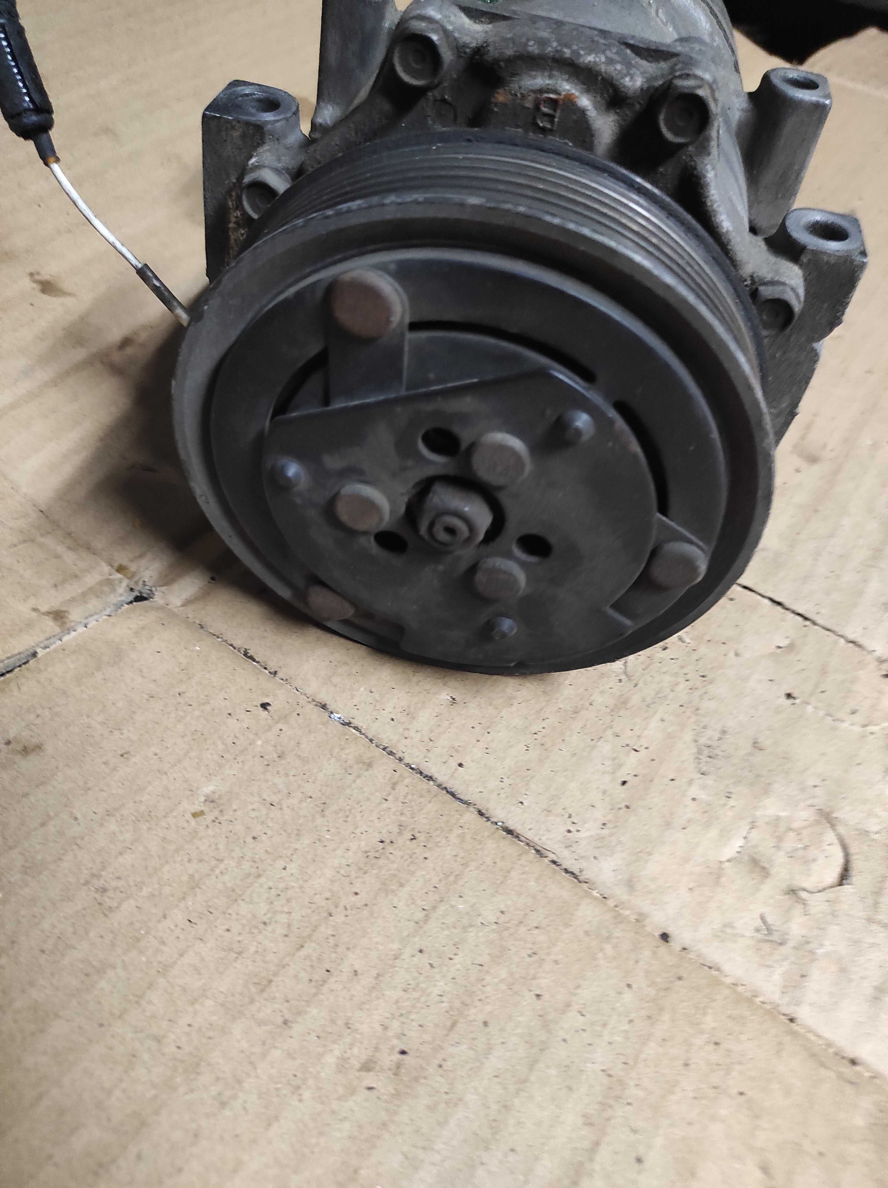 Sprezarka Klimatyzacji Renault Scenic I 1,9 DTI 7700,86,68,28