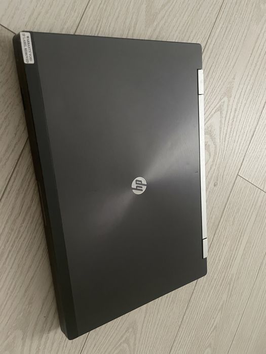 Продаю мощный игровой ноутбук HP EliteBook 8560w