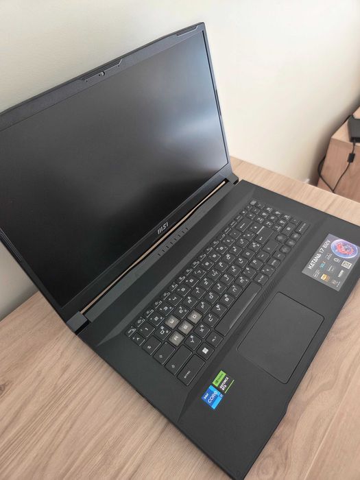 Gaming Laptop MSI Katana 17 B12V
