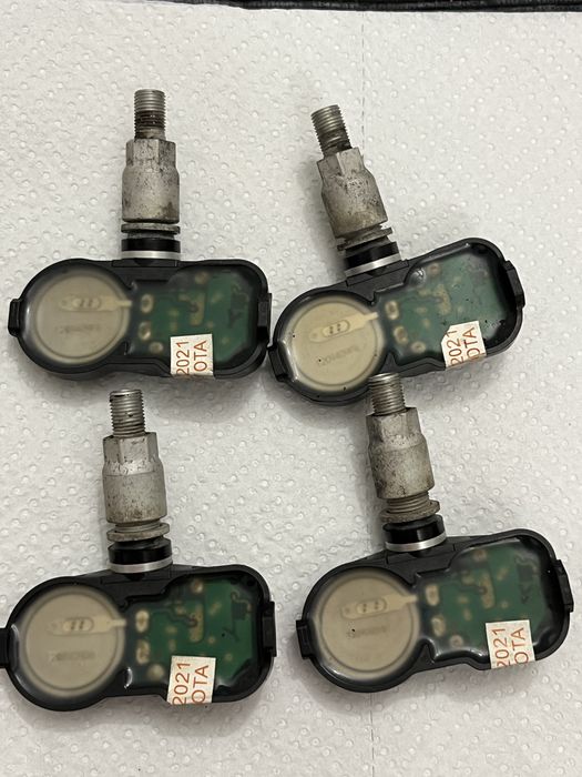 Датчик давления воздуха в шинах PMV-C11A Toyota , Lexus