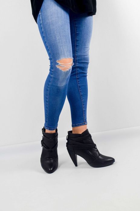 Черевики, ботильони на каблуку 37 р (23,5 см) платформі ботинки