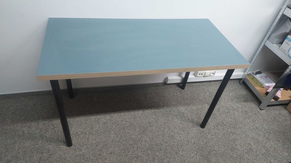 Biurko i fotel biurowy - odbiór osobisty