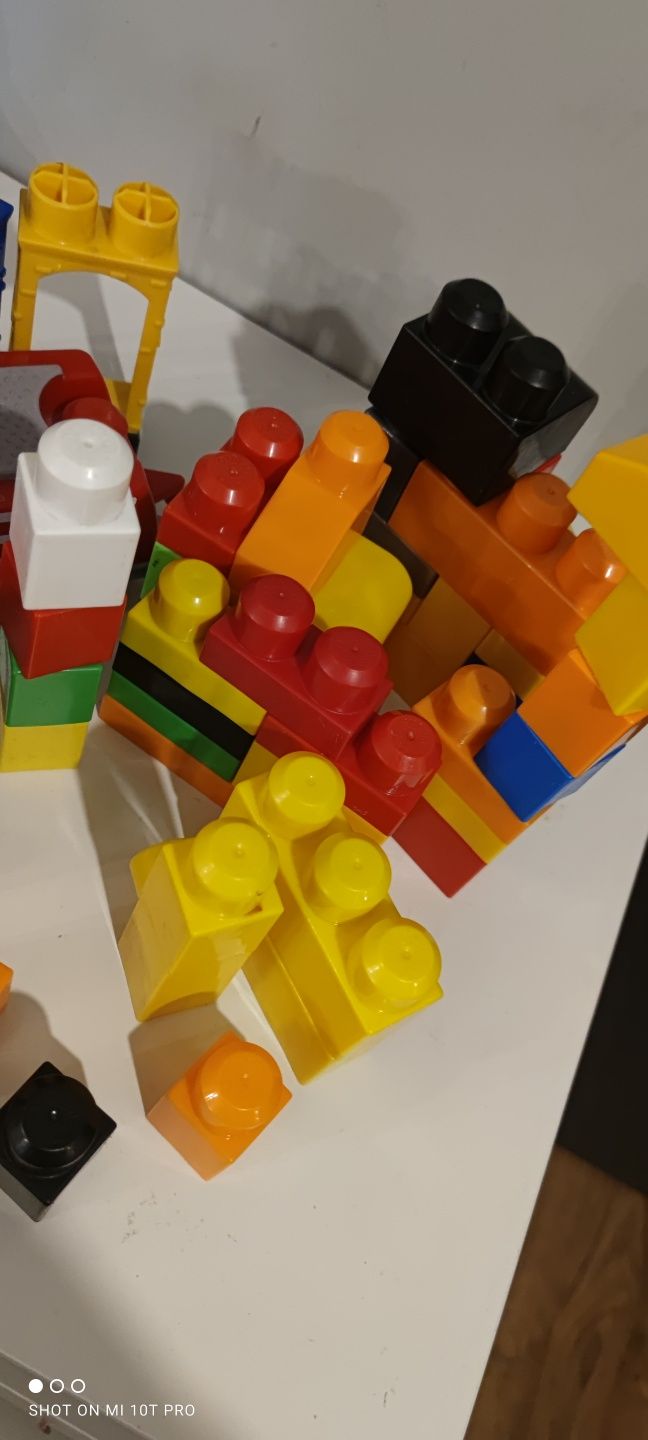 Megablocks mega bloks Fisher price klocki auto ludziki