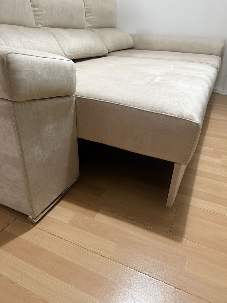 Sofá 3 lugares + chaise long marfim