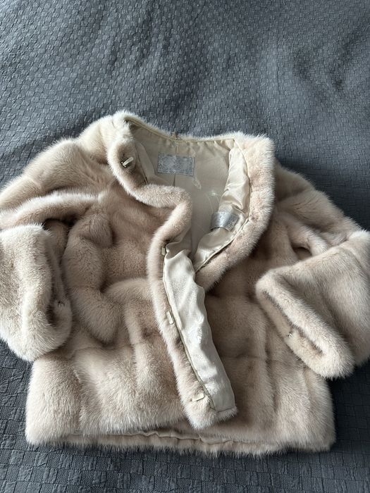 Продам полушубок из меха норки