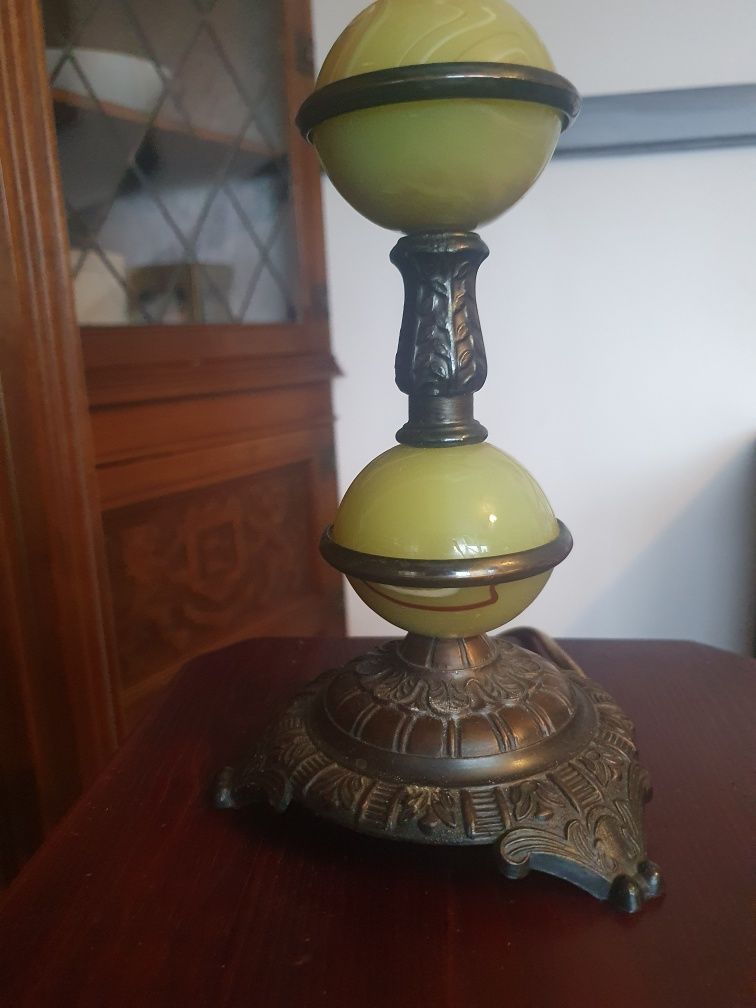 Śliczna stara lampka