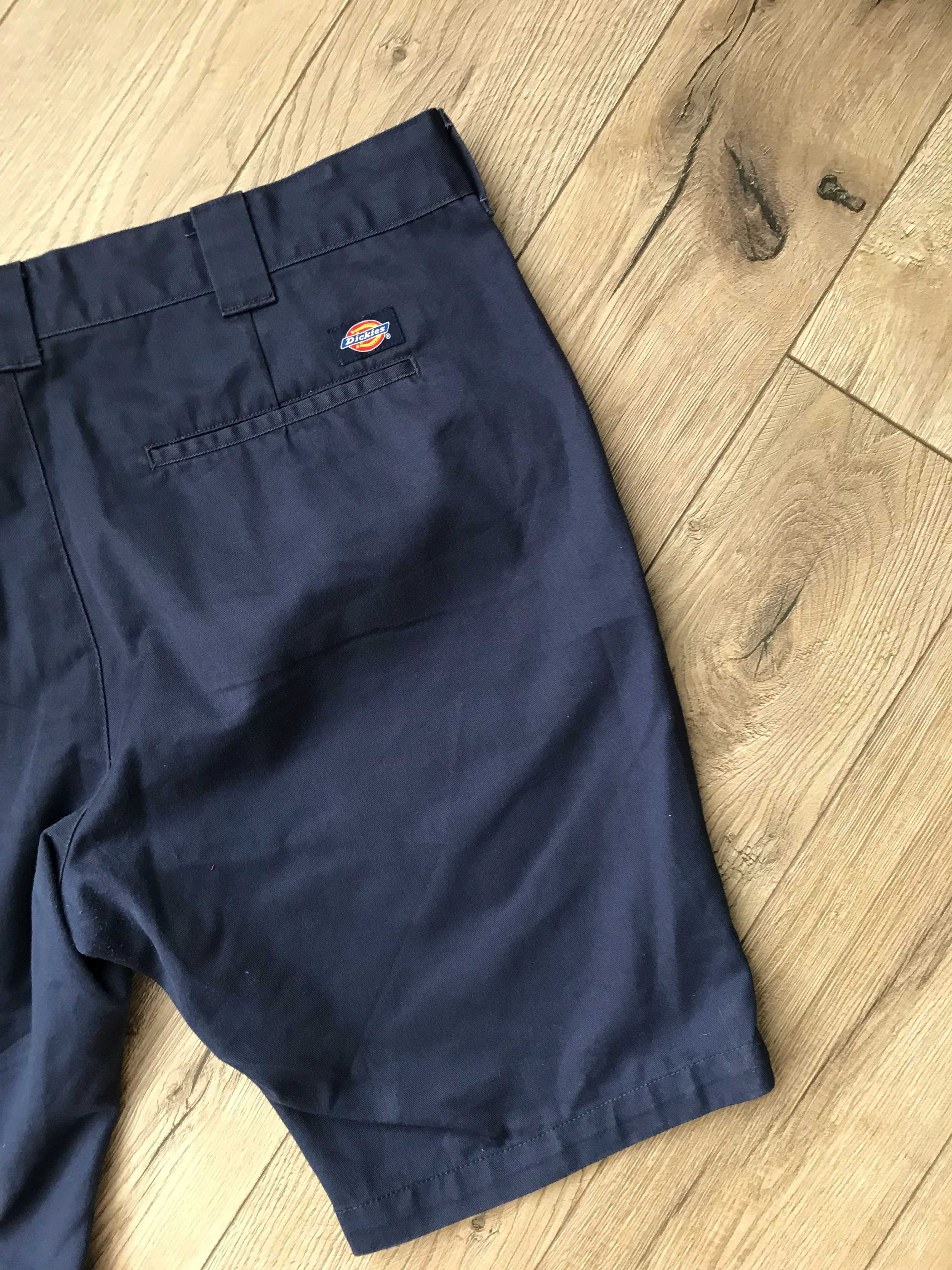 Spodenki Dickies Slim Fit rozm. XL ( 56' W40)