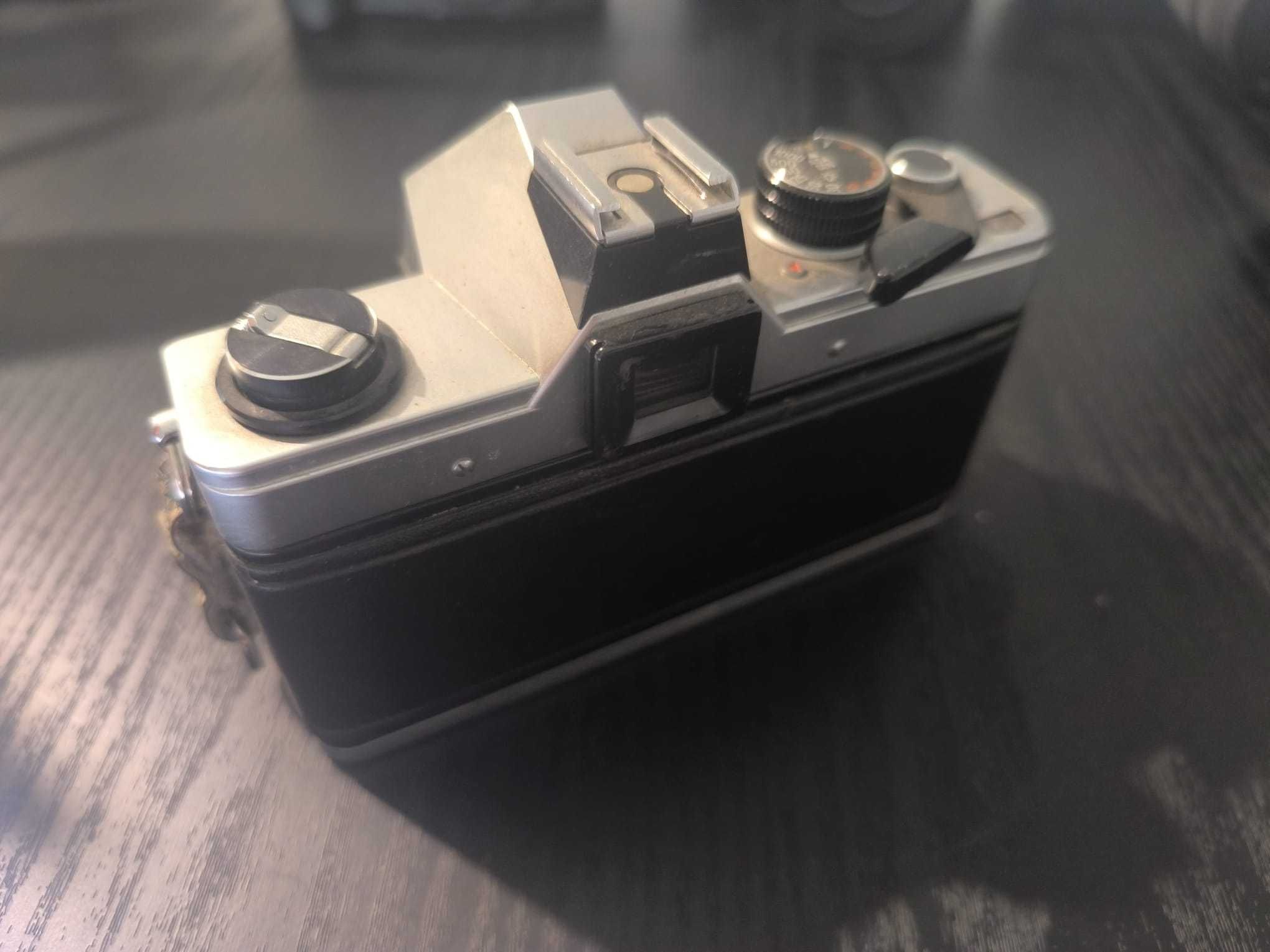 Câmara Analógica Praktica LLC – 80€