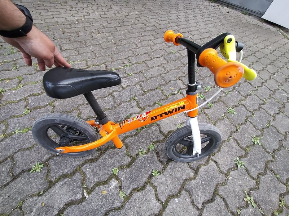 Rowerek biegowy btwin runride 500 10" z hamulcem