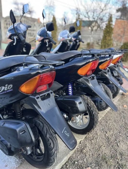 З контейнера Honda Dio