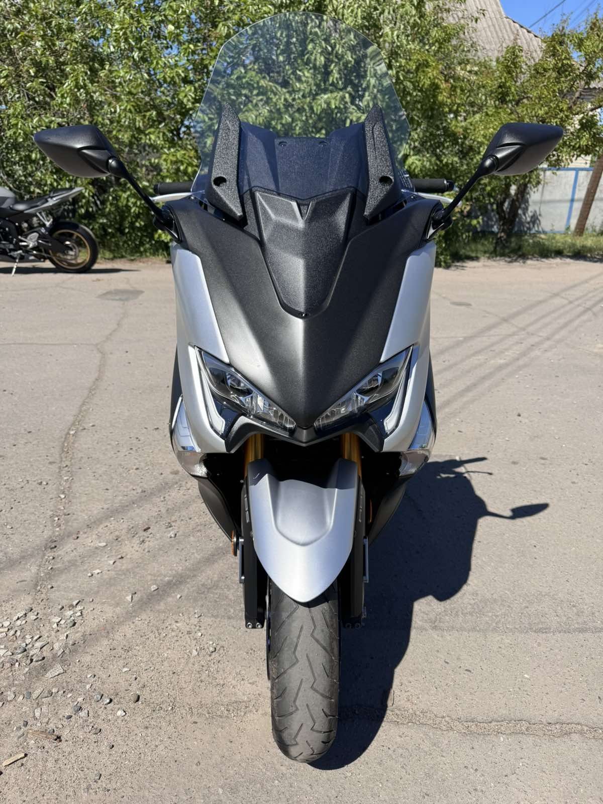 Yamaha  T MAX 560