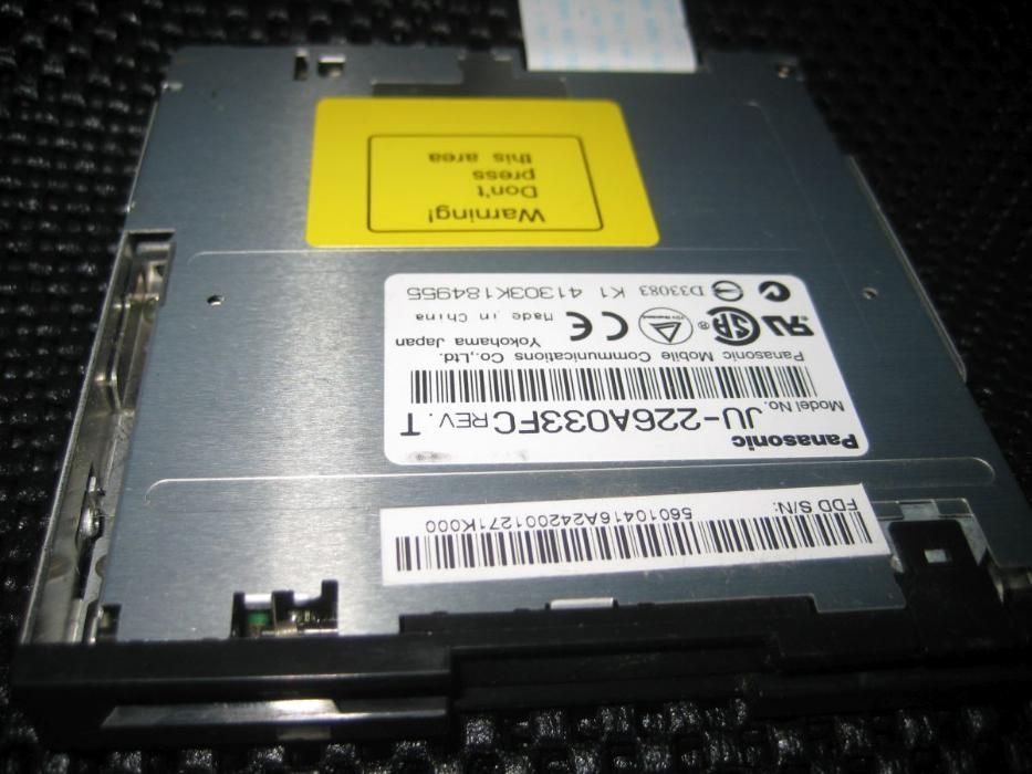 Drive de disquettes panasonic para portatil em muito bom estado