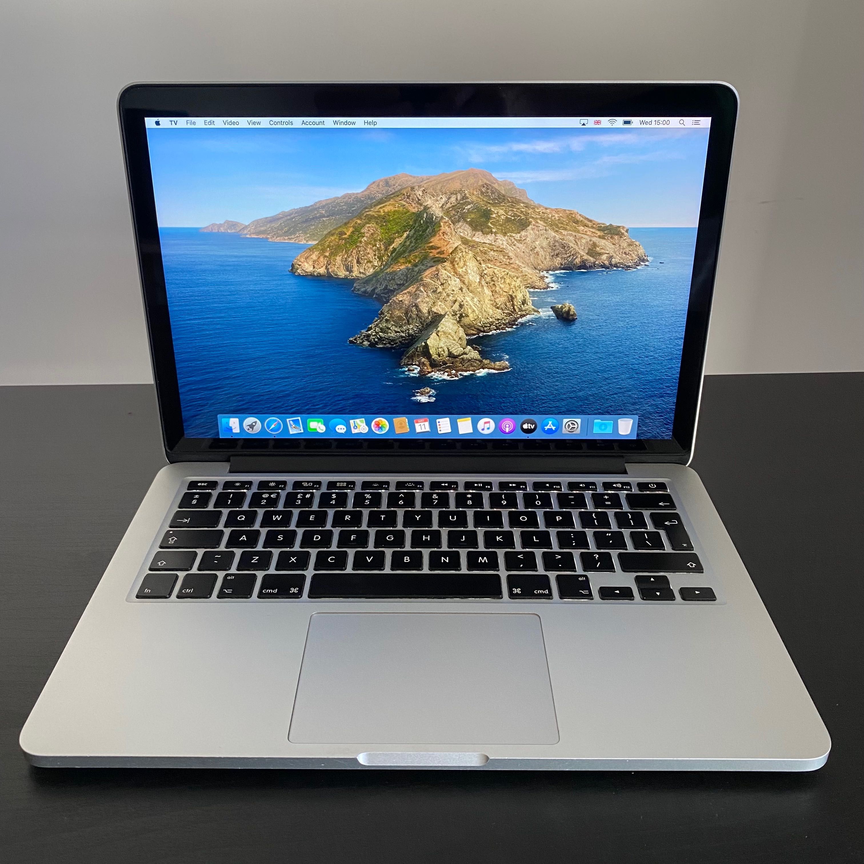 Apple MacBook Pro 13"  - 250GB - Mid-2014