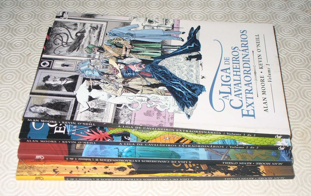 A Liga de Cavalheiros Extraordinários 1 a 4 - Alan Moore - Devir