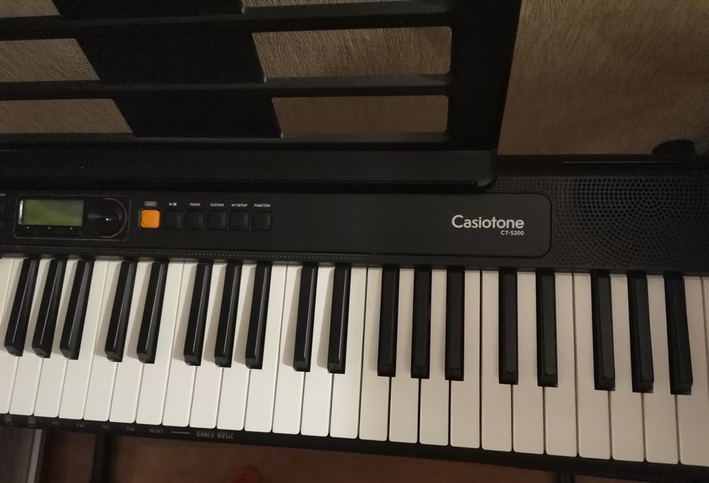 Синтезатор  Casio CT-S200 BK