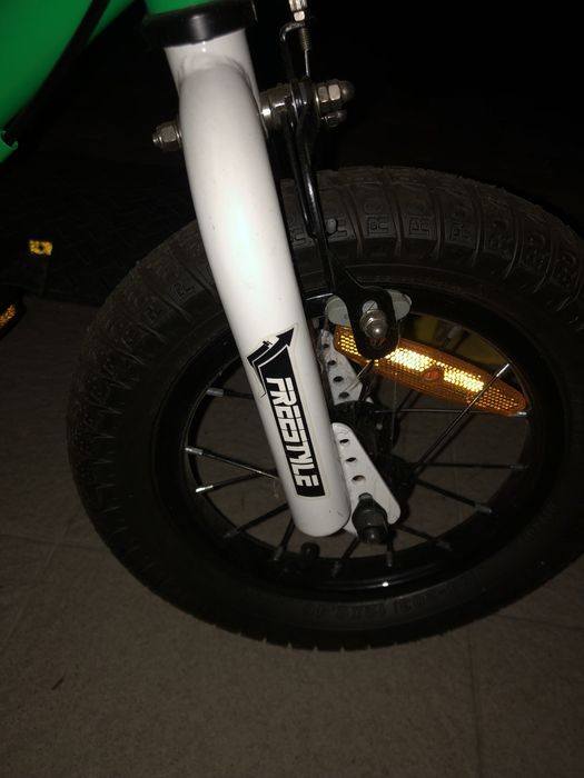 Дитячий велосипед.