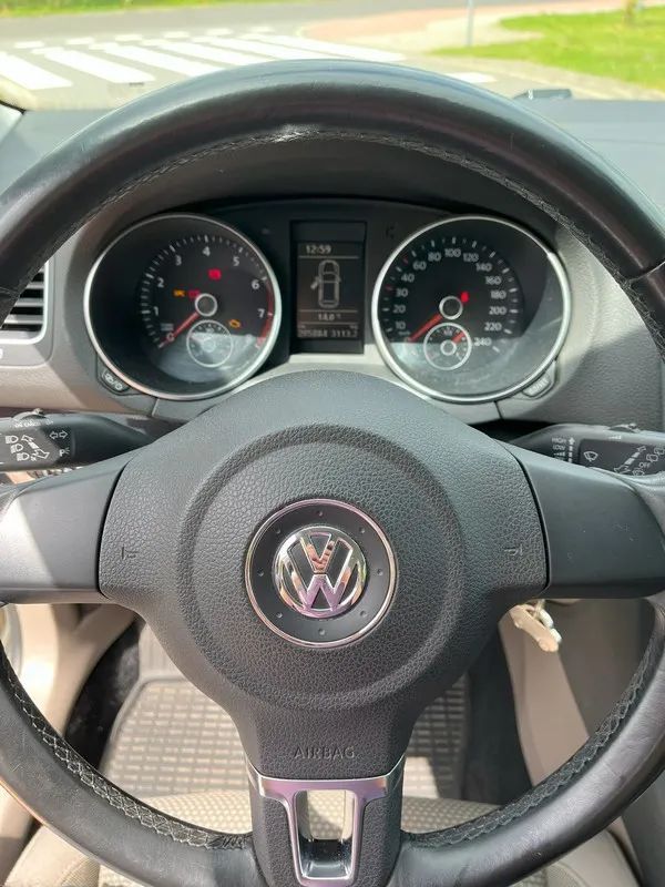 Volkswagen Golf Volkswagen Golf VI 1.2 TSI 2012 benzyna Polski Salon