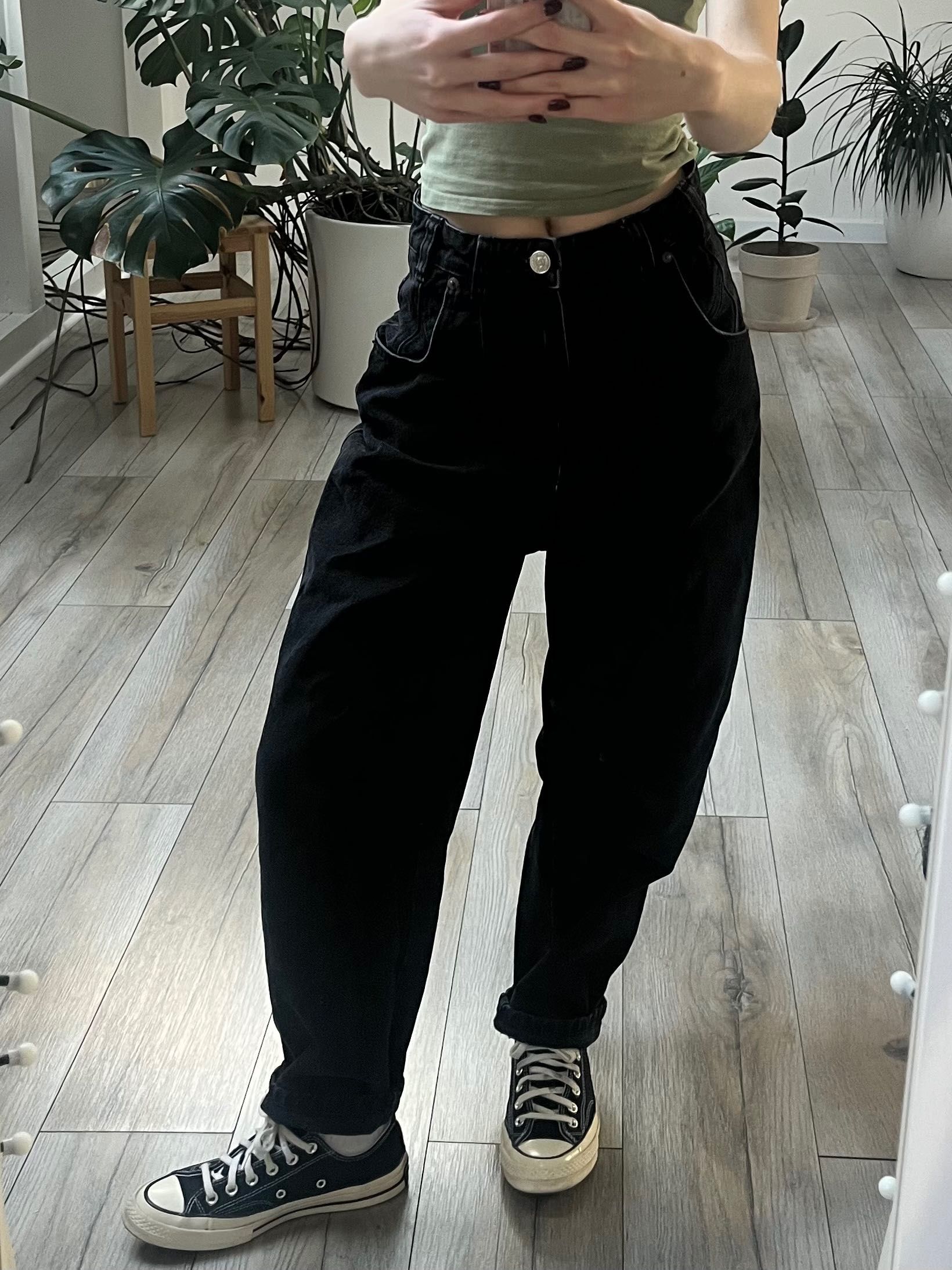 czarne spodnie jeansowe baggy XS