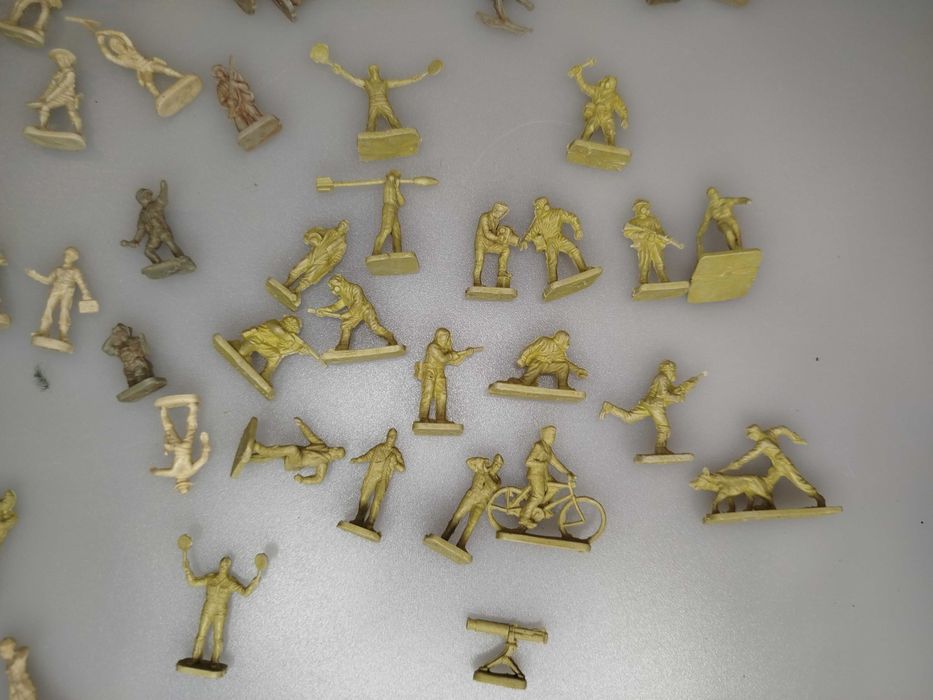 Zabawka Mini żołnierzyki z prl