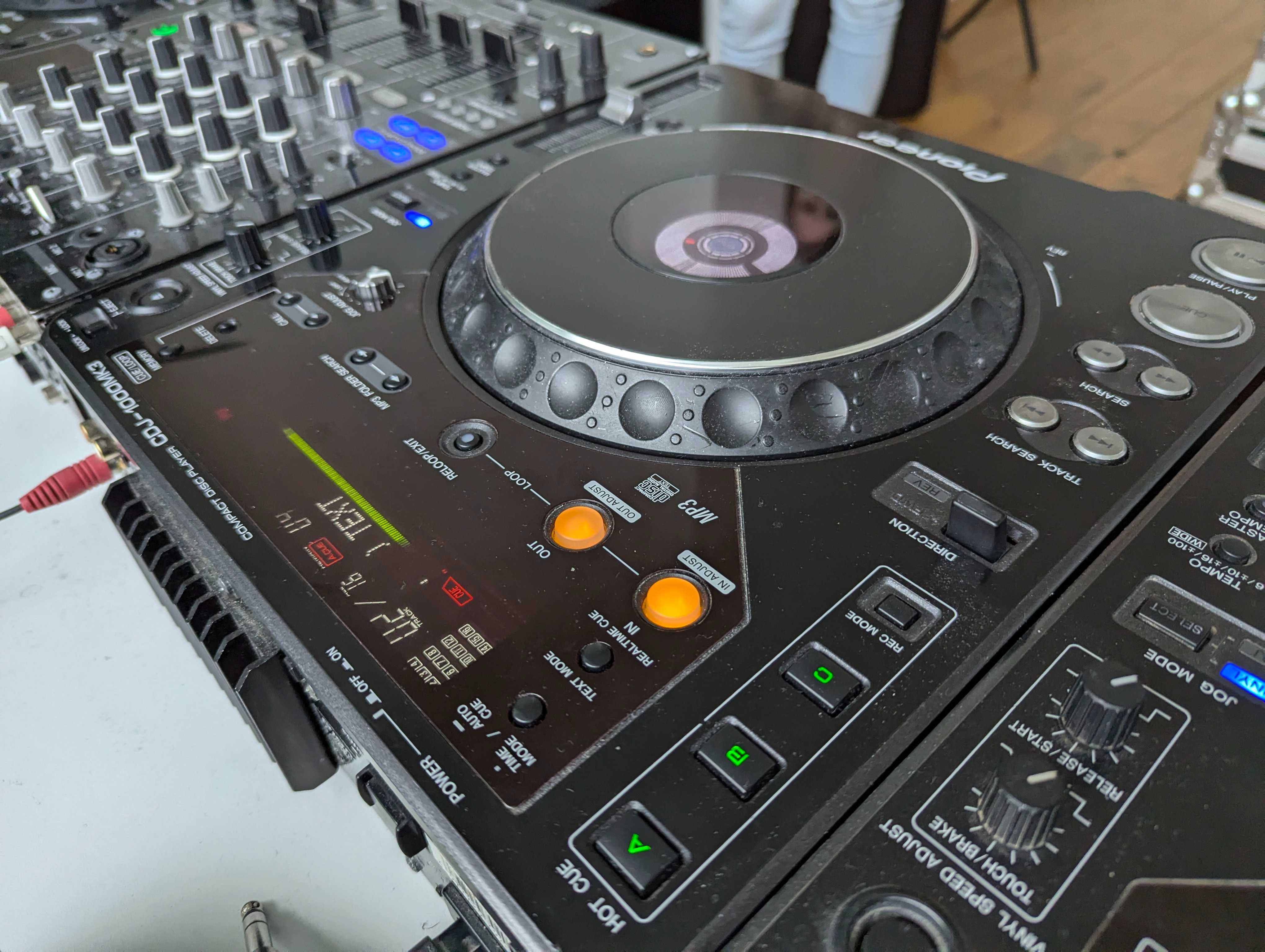 Odtwarzacze Pioneer 2x CDJ 1000 MK3 2x CDJ 1000 MK2 CD Player + 2 case