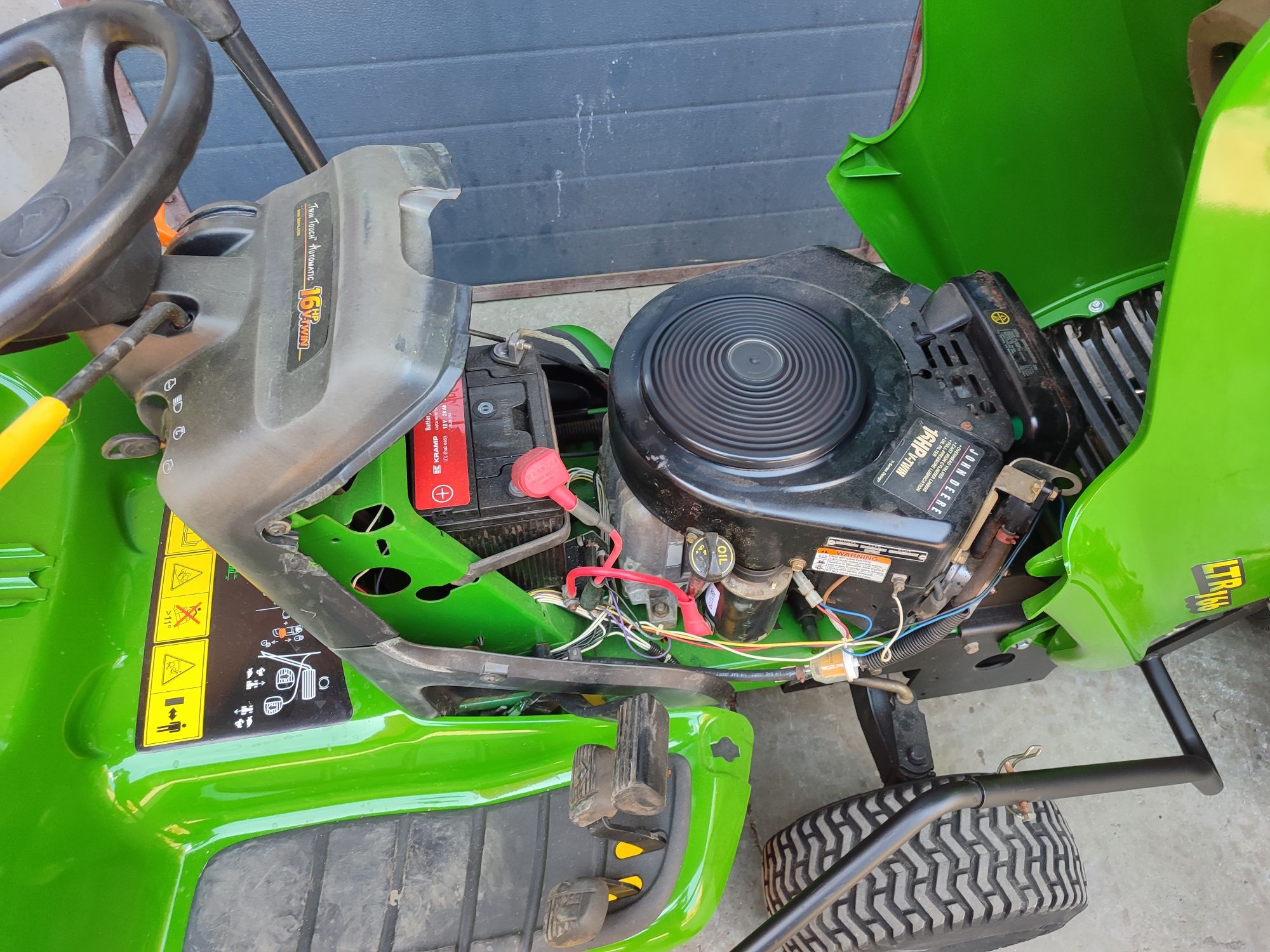 Traktorek kosiarka John Deere LTR 166 Briggs Kawasaki honda Husqvarna