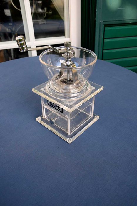 Moinho de café em Acrílico