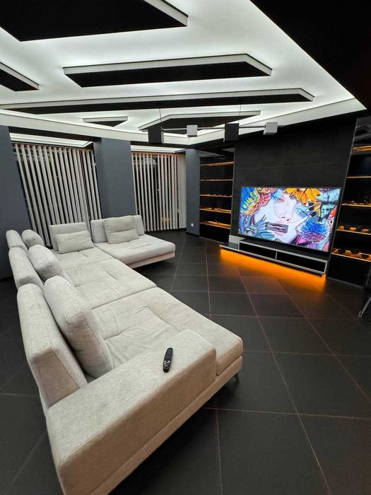 Сдам эксклюзивную 3х-комнатную VIP-квартиру на пр.Гагарина,центр