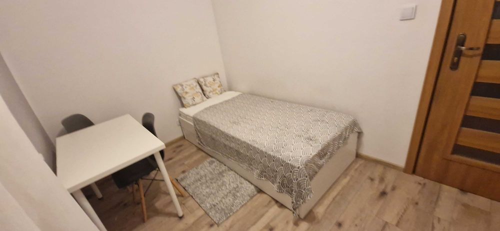 Duży pokój, Centralna 32