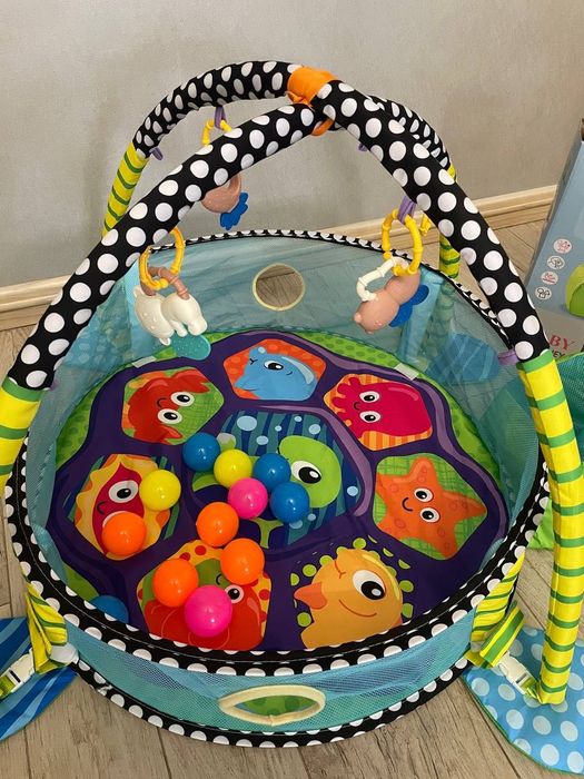 Дитячий розвиваючий коврик