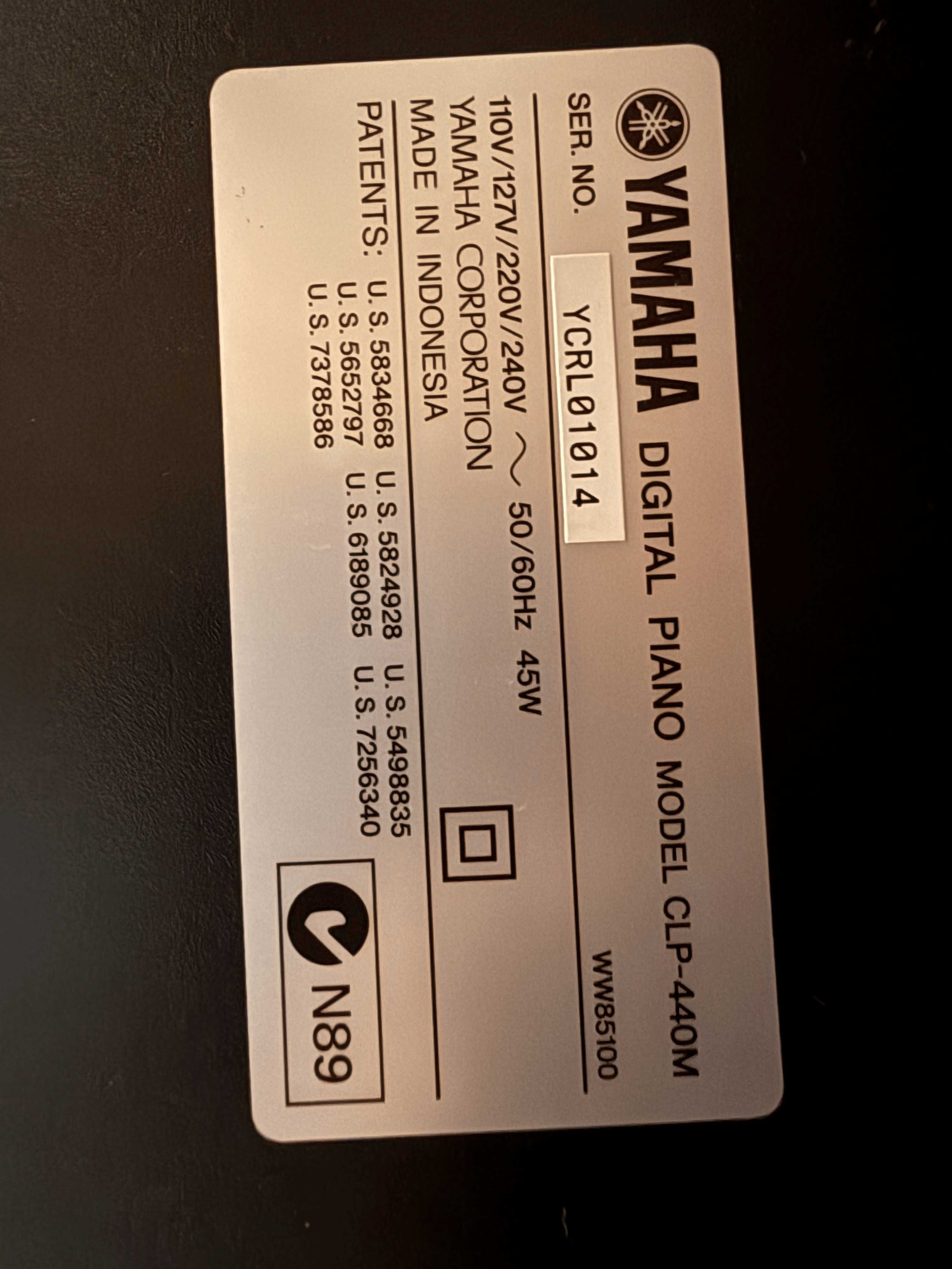Продам цифрове піано YAMAHA Clavinova CLP-440M