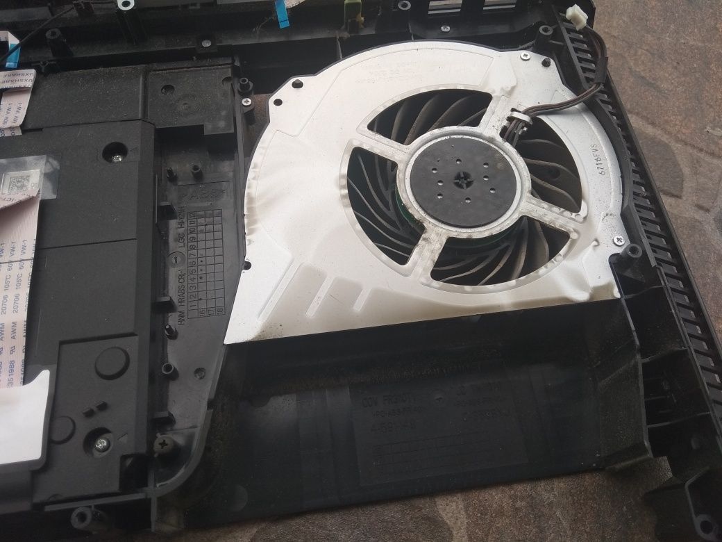 Чистка ps4 sony playstation 4 slim pro fat