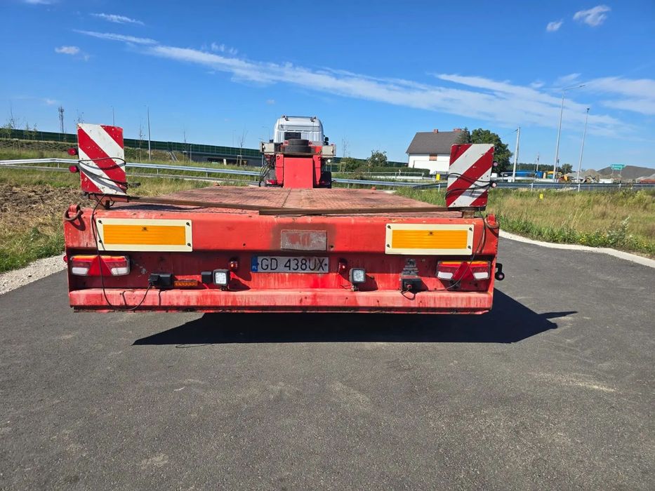 Nooteboom OSD  Naczepa specjalistyczna typu tiefbett 3-osiowa