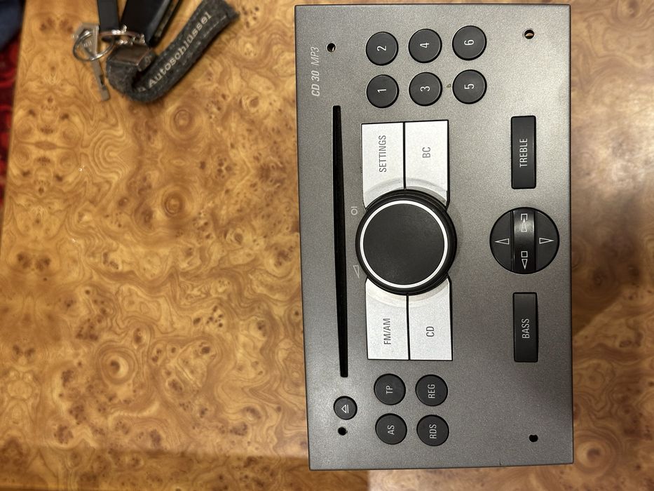 Магнитола opel vectra c 2008