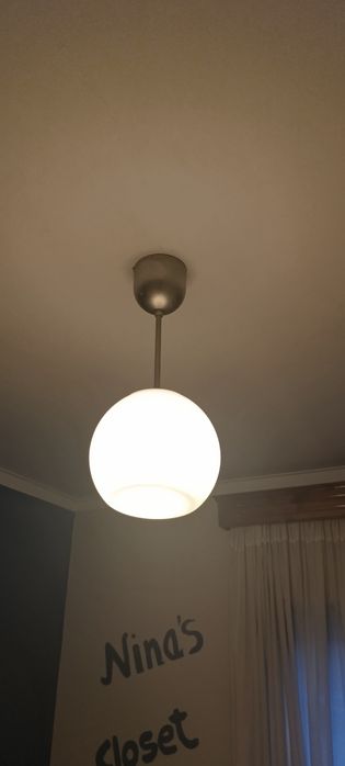 Candeeiro de bola de vidro e alumínio