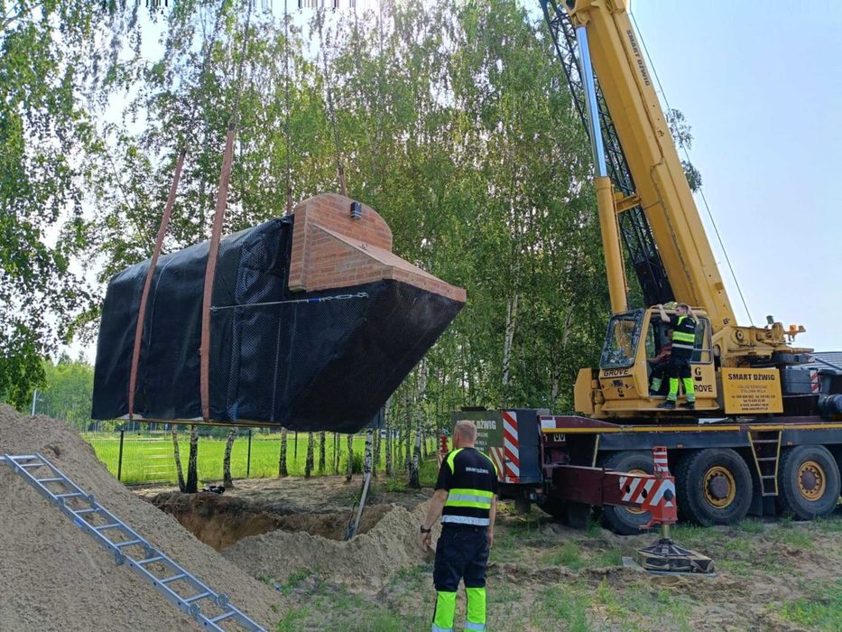 schron , piwniczka betonowa , ziemianka , piwnica , sauna ogrodowa