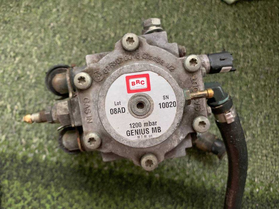 ГБО BRC (форсунки, рампа, редуктор, блок керування, кнопка, проводка)