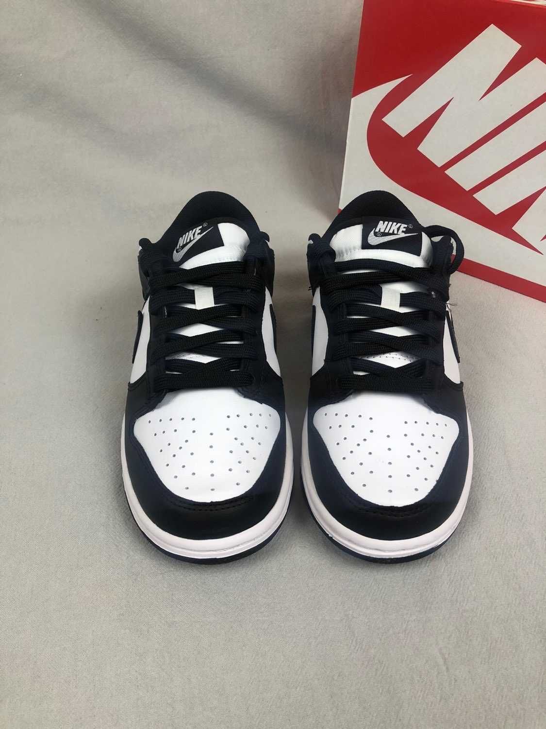 NikeDunkLowWhiteBlackPanda r.42