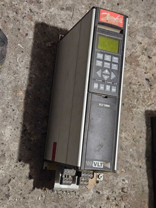 Falownik Danfoss VLT5000 1,7kW 3x380-500V