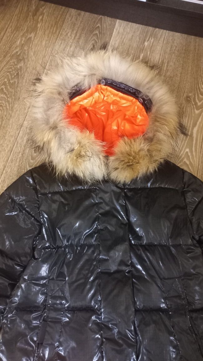 Куртка,пальто-зима