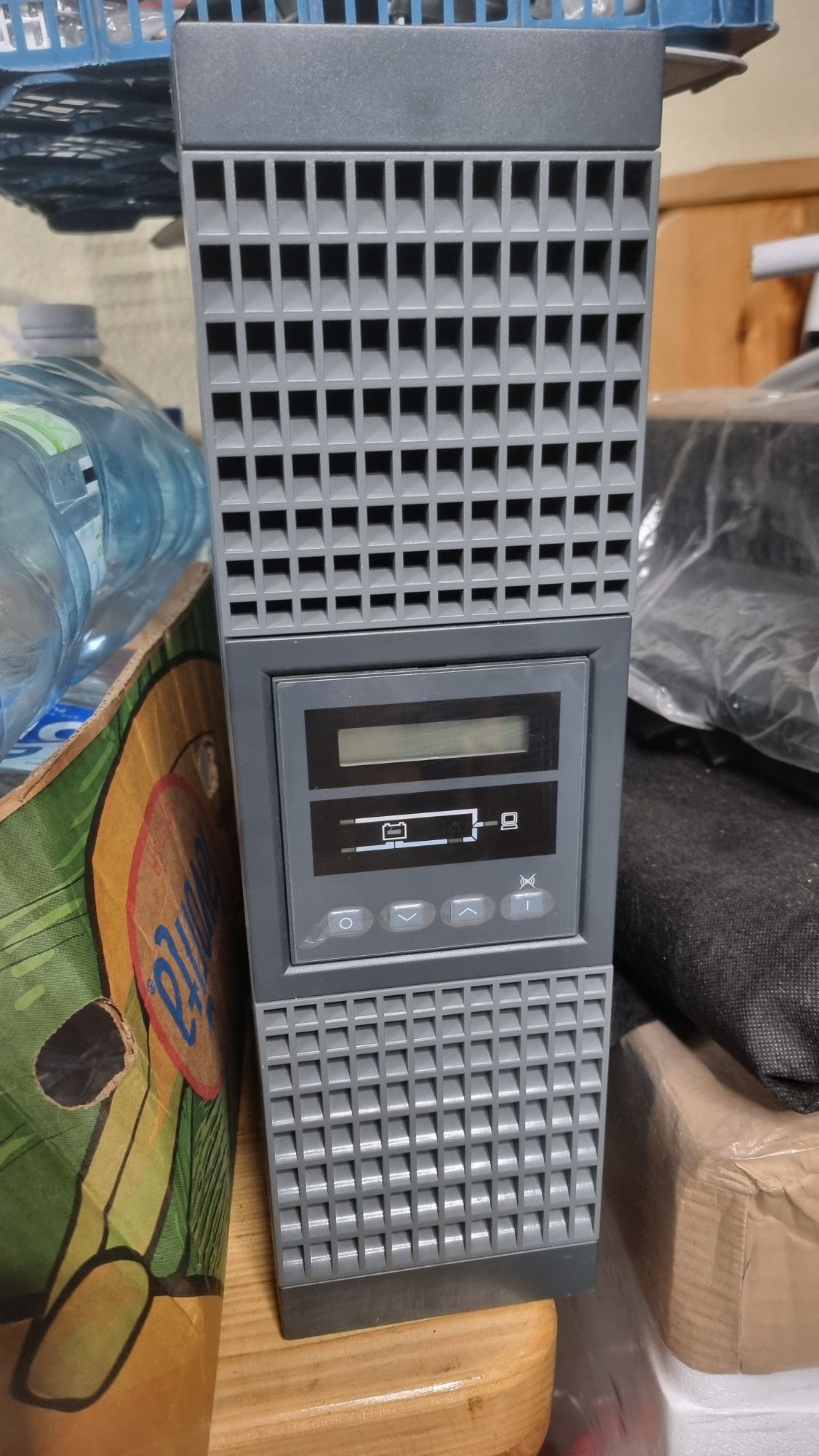 Інвертор безперебійного живлення 11000VA