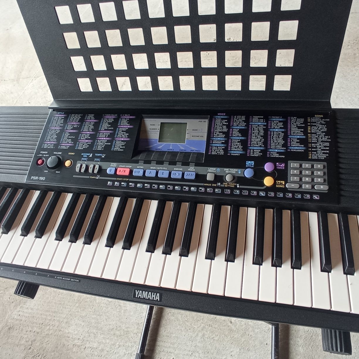 Keyboard Yamaha psr-190