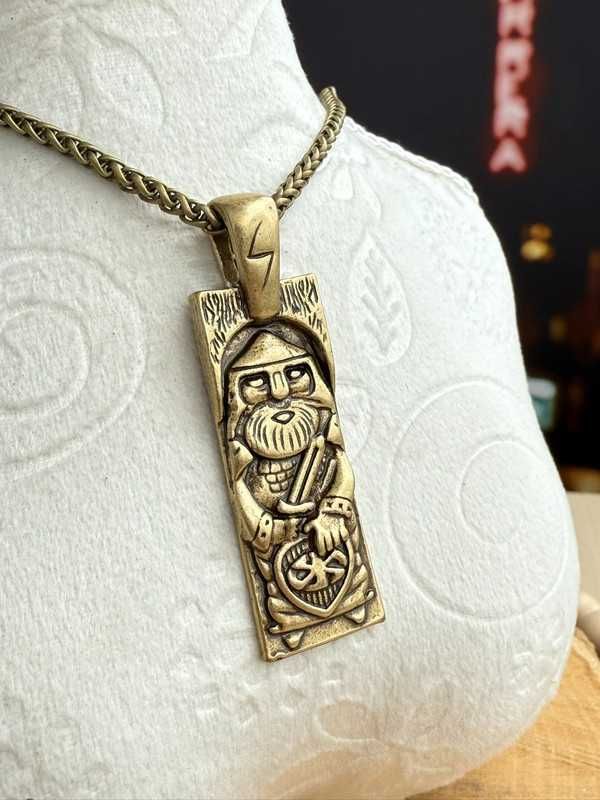 Naszyjnik stalowy Perun słowiański amulet wojownik runy etno