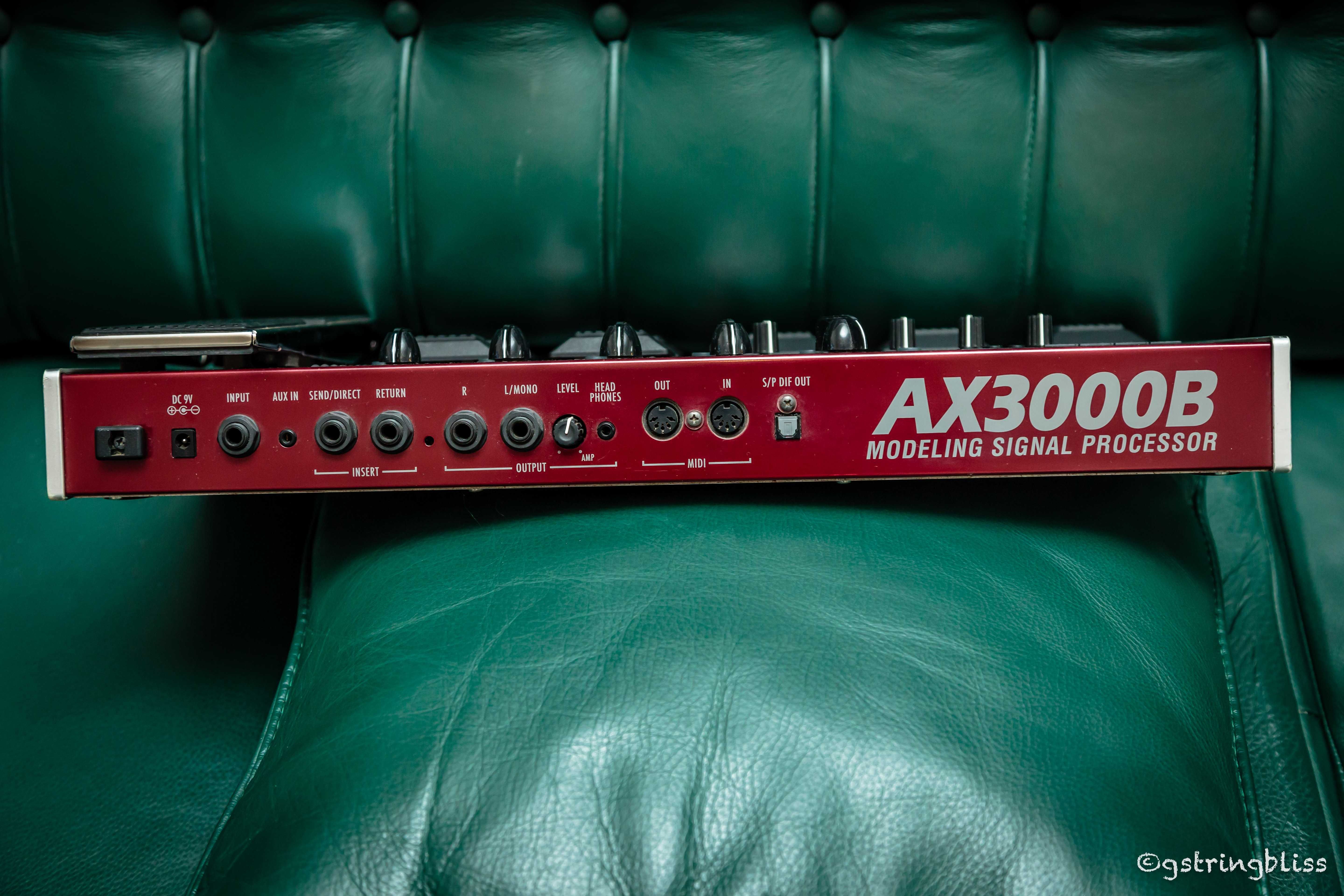 Pedaleira Guitarra Baixo – Modeling Signal Processor KORG AX3000B