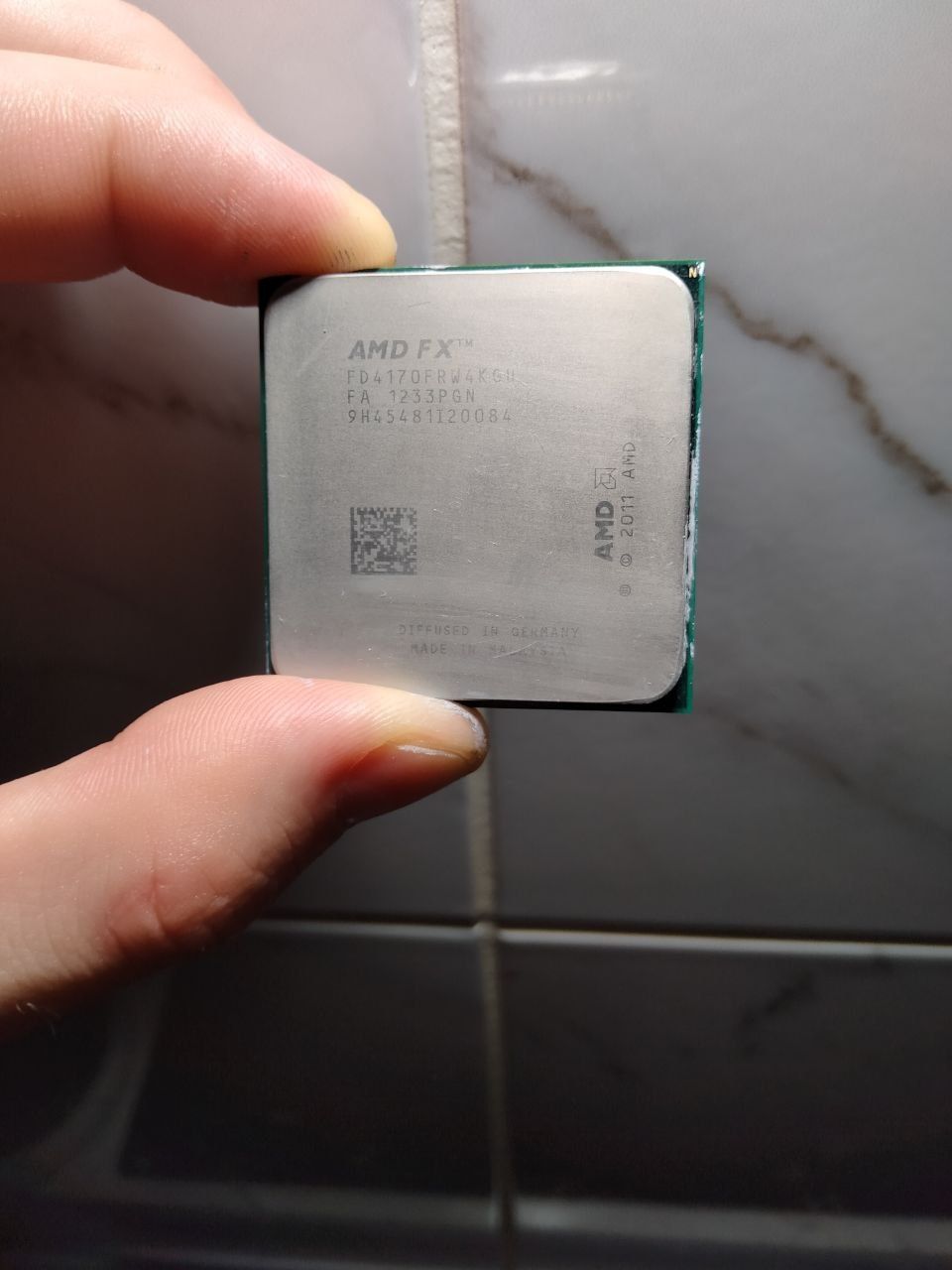 ПК без корпуса . Amd Twin Frozr 3gd5/ Amd fx4170 4 ядра/ dd3 8gb(2шт)