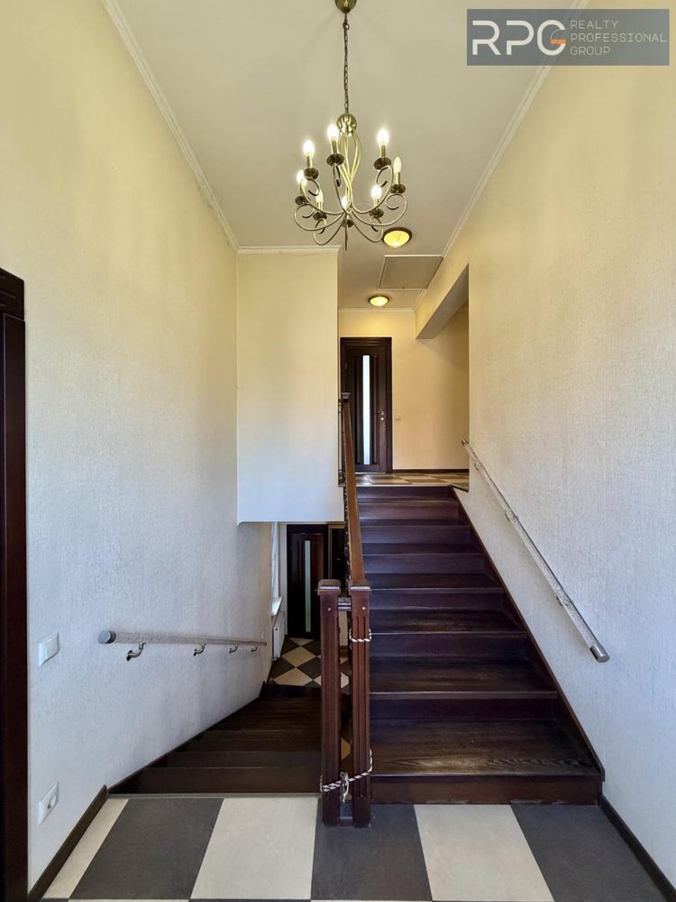 Продам будинок 240м2, КМ Щастя, вул. Помаранчева, Жуляни, Київ