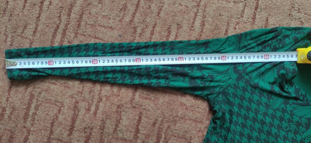 Bluzka damska z długim rękawem ciemno zielona rozmiar 44/46 używana