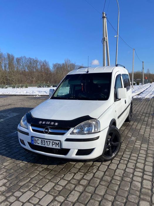 Продам опель комбо,або обнім на дешевше авто
